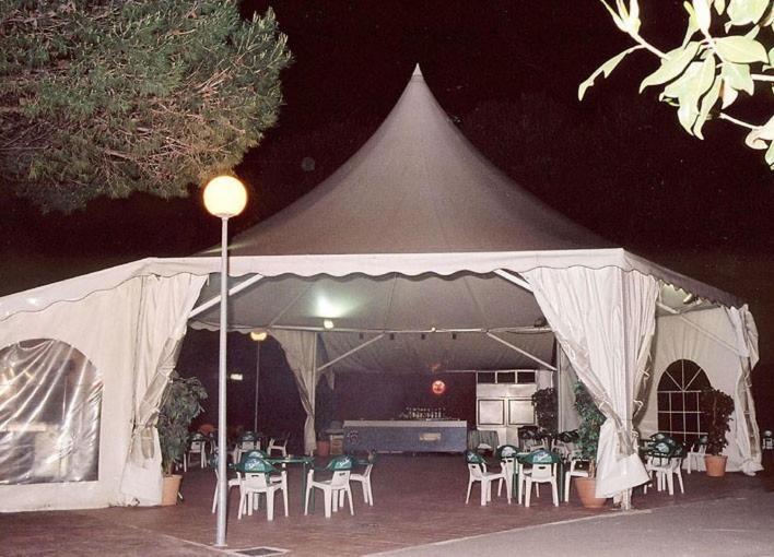 La Imperial Hotel Luceni Exterior photo